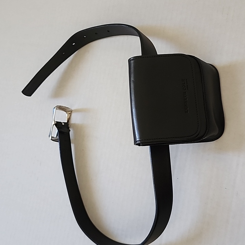 Kenneth Cole black leather belt bag NEW